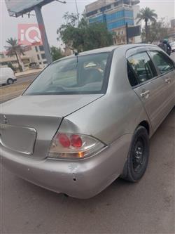 ميتسوبيشي لانسر